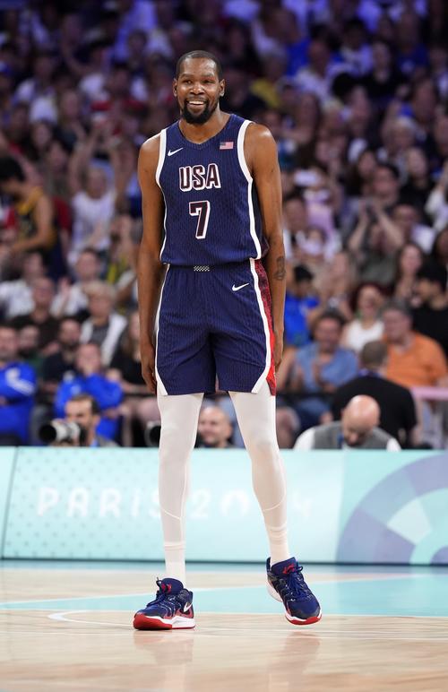 克罗斯：世欧预晋级名额少，这样分配很多小组赛会很无聊（克罗斯：世欧预出线名额偏少，这样的分配让许多小组赛乏味）