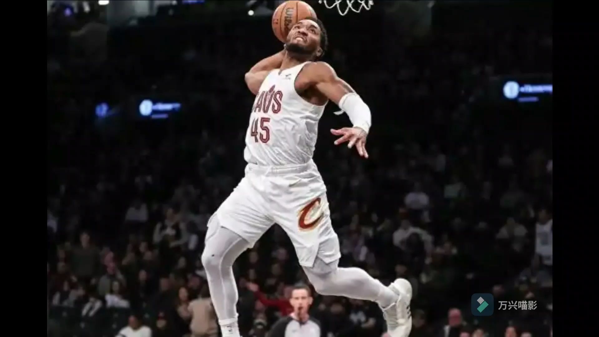 克莱：22年灰熊就差点废了我的队友，别这么脏了行么（克莱怒斥灰熊：22年险些让我的队友报销，能别再这么脏吗）