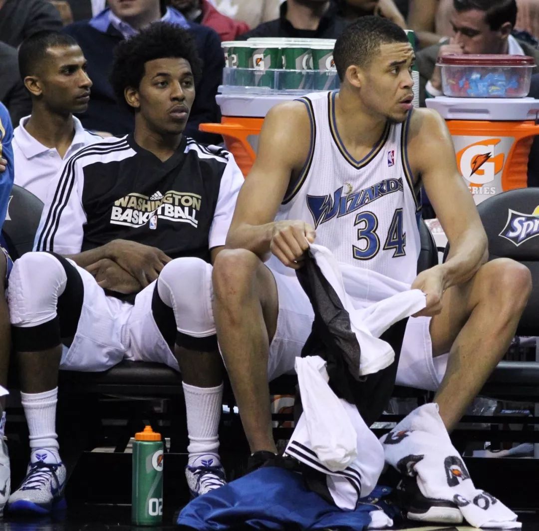 官方：瓦斯科达伽马与小将拉扬续约；拜仁等俱乐部在关注他（瓦斯科达伽马官宣与新星拉扬续约，拜仁等豪门持续关注）